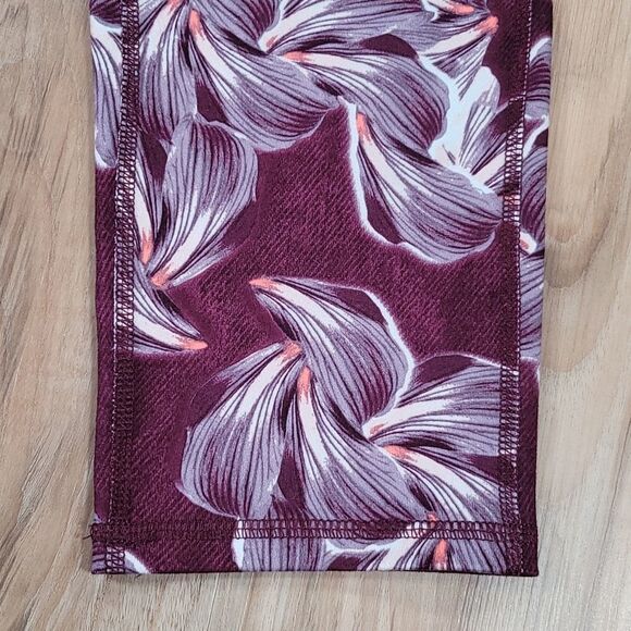 ☔️🔺️Champion Maroon Orchid Print Athletic Pants Medium - Picture 7 of 10